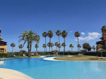 Apartamento en venta en Estepona