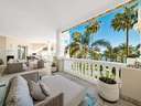 Apartamento en venta en Estepona