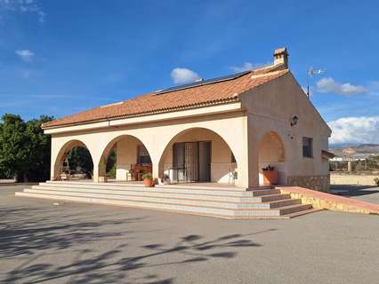 Chalet en venta en Crevillent