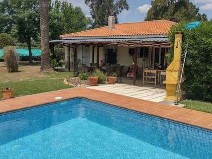 Villa en venta en Marchena
