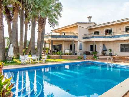 Villa en venta en El Ronquillo