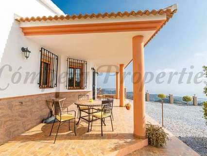 Villa en venta en Sayalonga