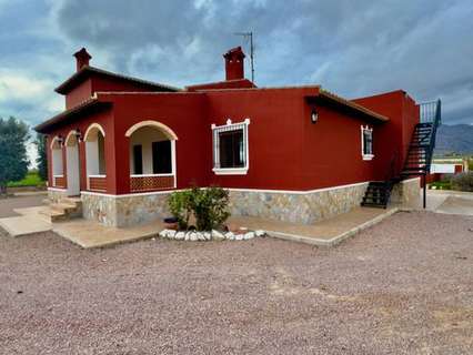 Villa en venta en Orihuela