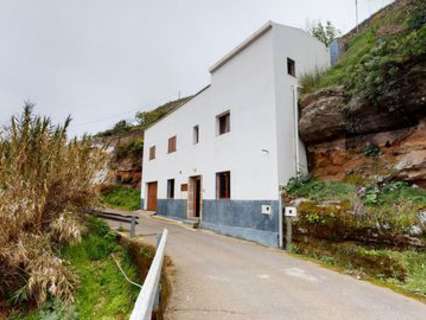 Chalet en venta en Artenara