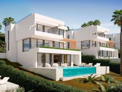 Villa en venta en Estepona