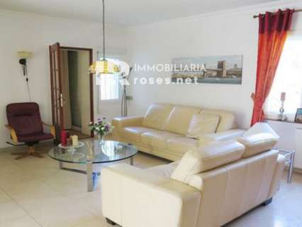 Villa en venta en Roses