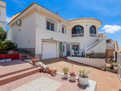 Villa en venta en Benijófar