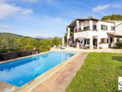 Villa en venta en Calvià