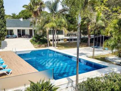 Villa en venta en Málaga