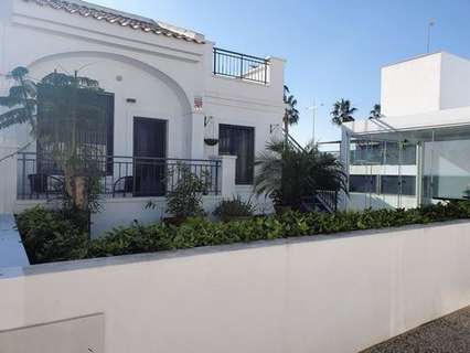 Villa en venta en Algorfa