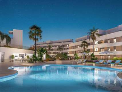 Apartamento en venta en Estepona