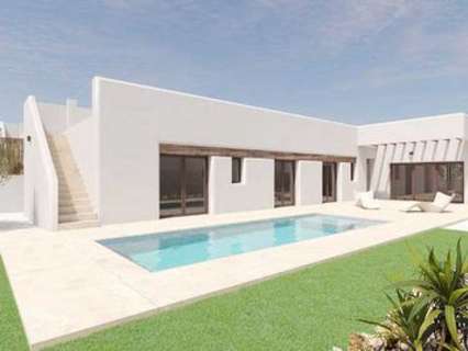 Chalet en venta en Algorfa