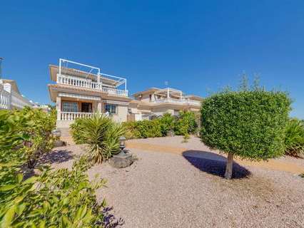 Villa en venta en Orihuela