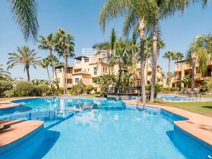 Apartamento en venta en Estepona