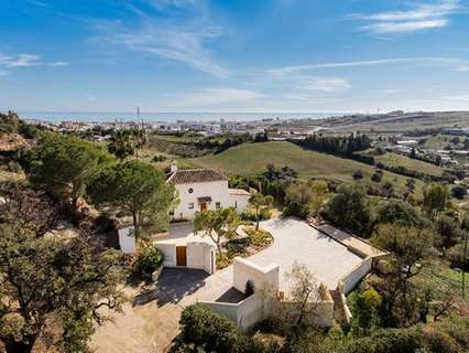 Villa en venta en Estepona