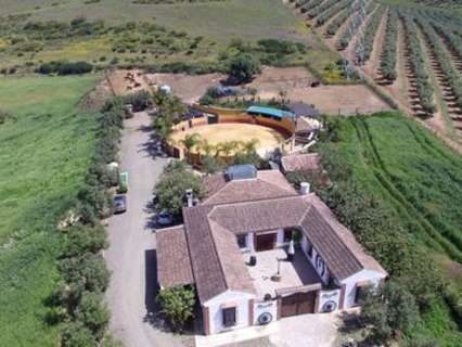 Villa en venta en Álora