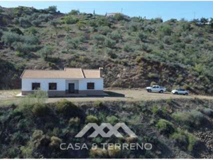 Villa en venta en Colmenar