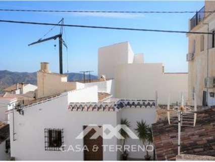 Casa en venta en Canillas de Aceituno