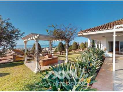 Villa en venta en Torrox