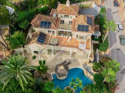 Villa en venta en Marbella