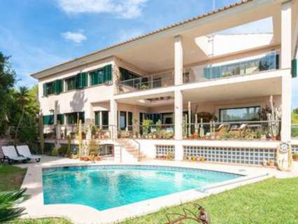 Villa en venta en Santanyí
