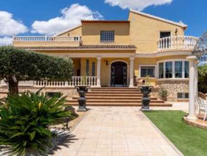 Villa en venta en Sant Vicent del Raspeig