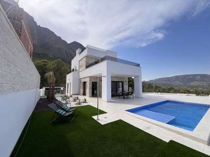 Villa en venta en Polop