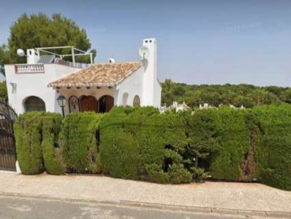 Villa en venta en Orihuela