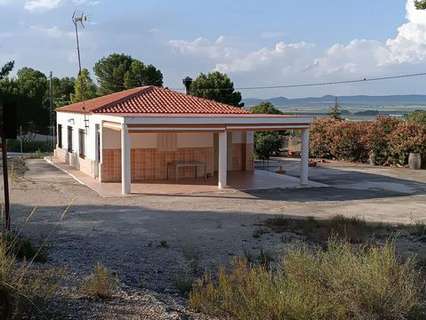 Villa en venta en Yecla