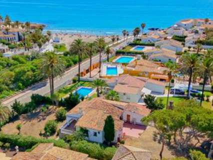 Villa en venta en Orihuela zona Orihuela-Costa