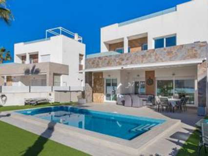 Villa en venta en Torrevieja
