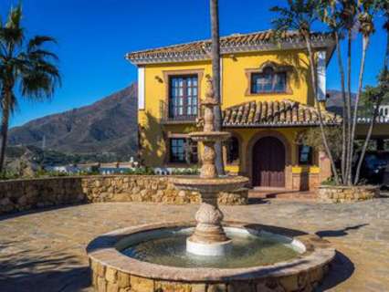 Casa en venta en Estepona