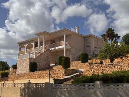 Villa en venta en La Nucía
