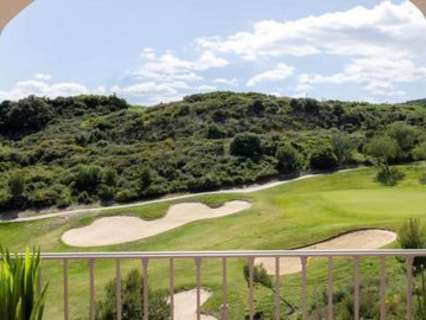 Villa en venta en Estepona