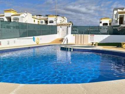 Apartamento en venta en Algorfa