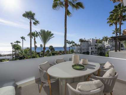 Apartamento en venta en Estepona