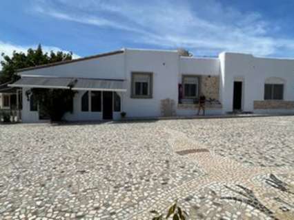 Villa en venta en Quesada
