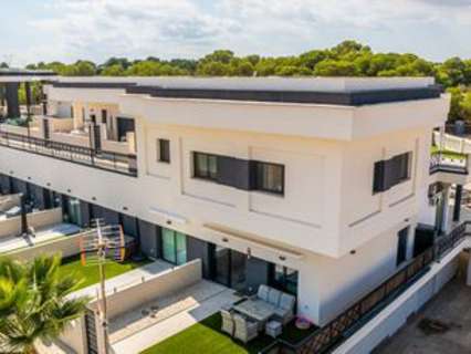 Apartamento en venta en Algorfa