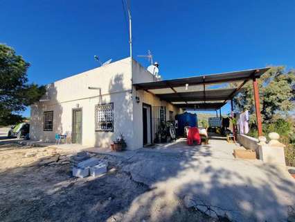 Villa en venta en Orihuela