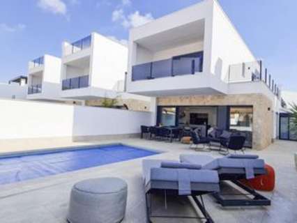 Villa en venta en San Pedro del Pinatar