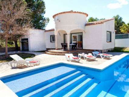 Villa en alquiler de temporada en Mont-Roig del Camp