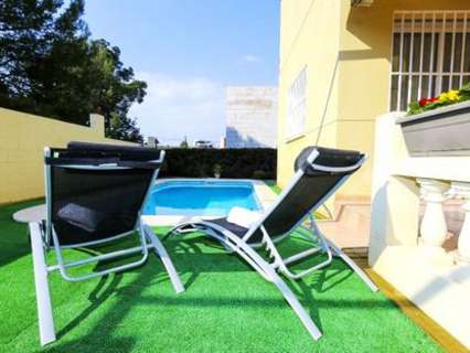 Villa en alquiler de temporada en Mont-Roig del Camp