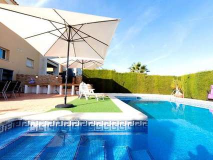 Villa en alquiler de temporada en Mont-Roig del Camp