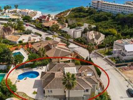 Villa en venta en Orihuela zona Orihuela-Costa