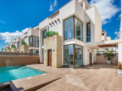 Villa en venta en Los Montesinos