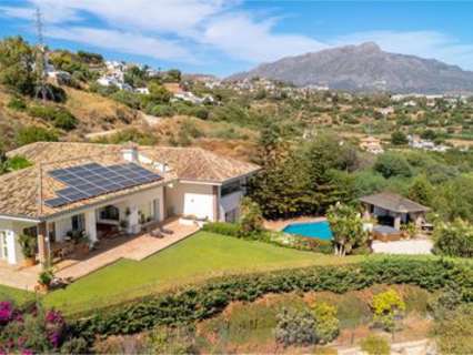 Villa en venta en Benahavís
