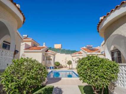 Villa en venta en Quesada