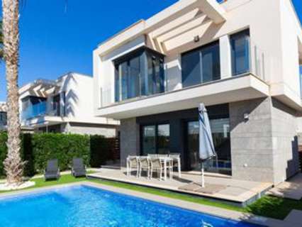 Villa en venta en Rincón de la Victoria