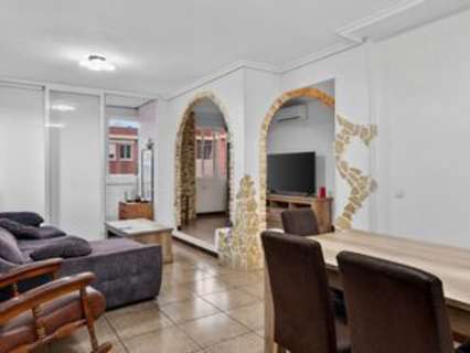Apartamento en venta en Alicante zona Alicante/Alacant