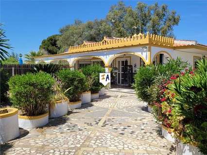 Villa en venta en Marchena